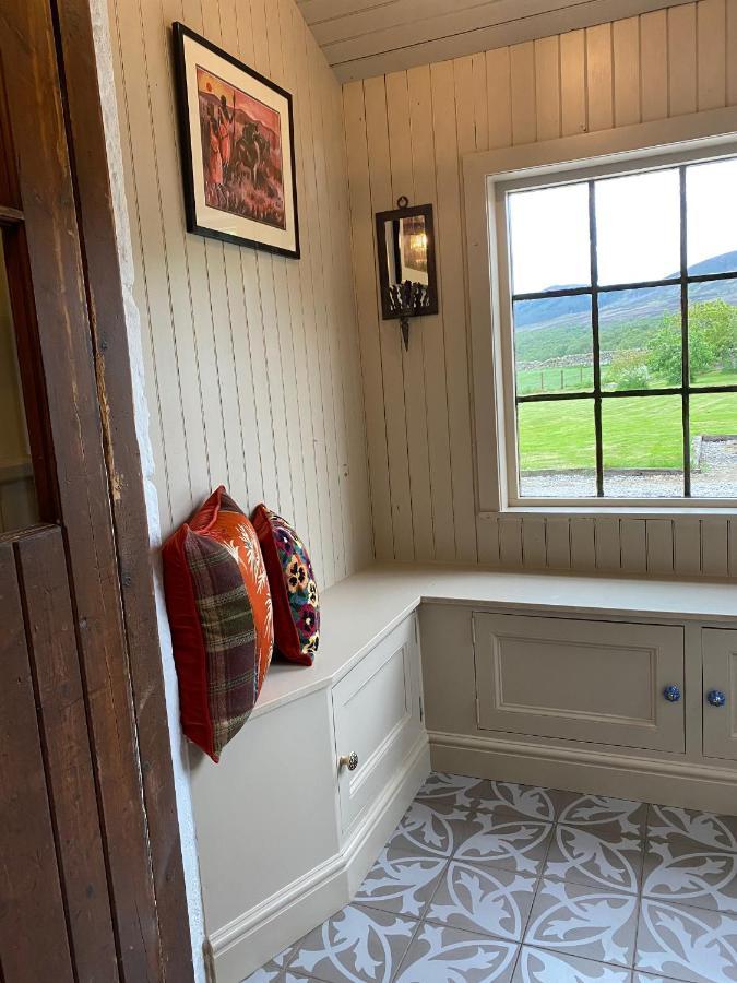 Quirky Highland Cottage With Stunning Views Fearn Lodge ภายนอก รูปภาพ